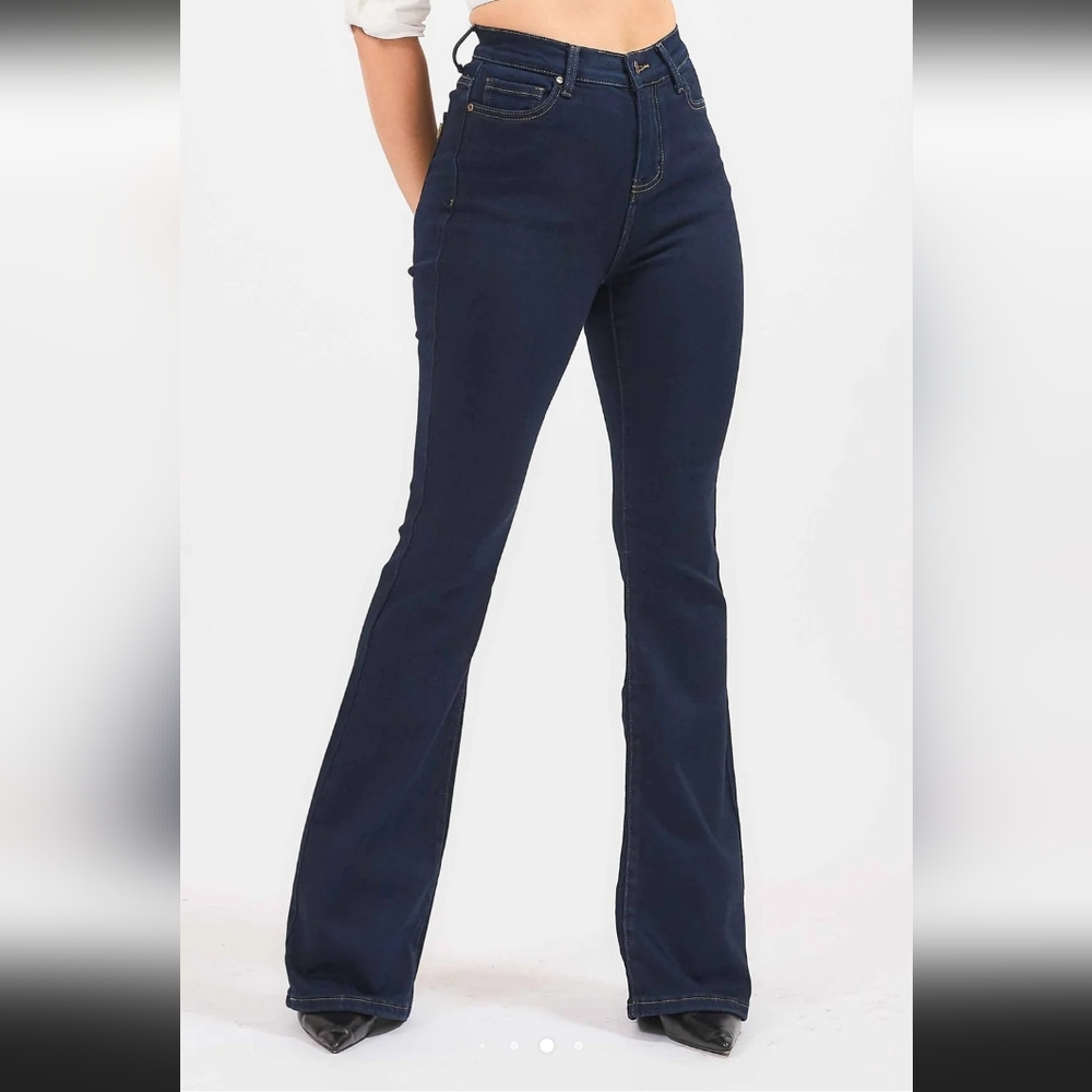 Vibrant miu SLIM BOOTCUT Rigid or Smooth Always Stretch Jeans Dark Wash Boutique